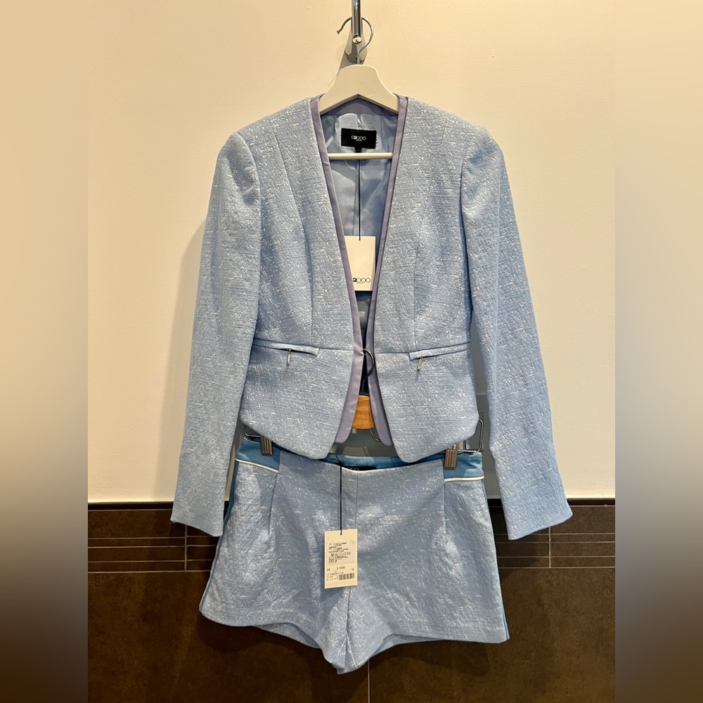 G2000 Lake Blue blazer & matching styled shorts - Size 34